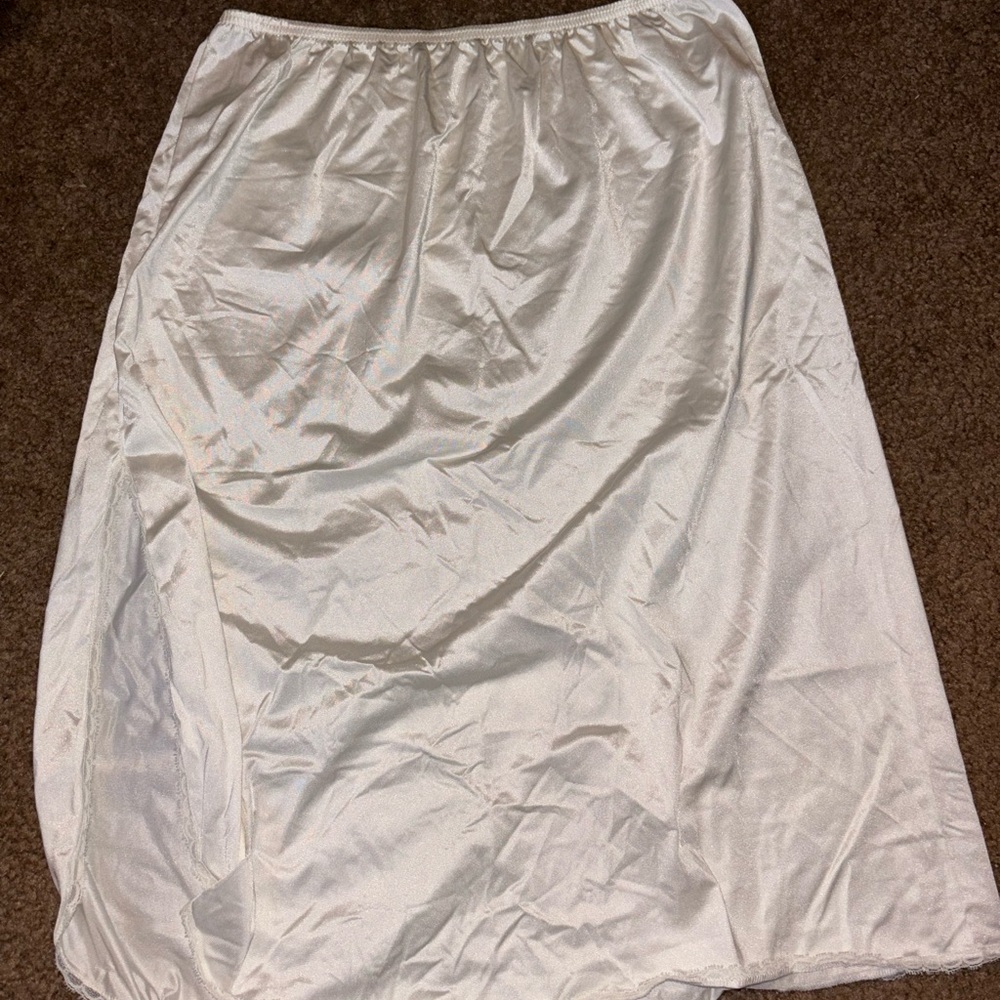 Vanity Fair White Skirt
